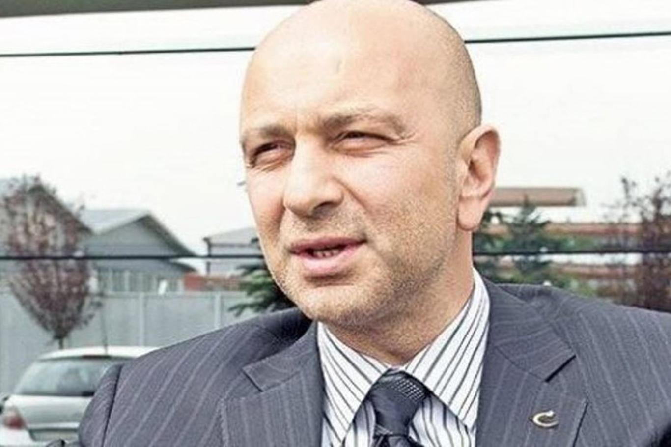 Akın İpek gözaltına alındı Akın İpek gözaltına alındı